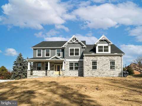 2313 ADIN LANE, CHAMBERSBURG, PA 17202