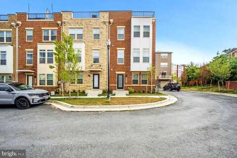 2801 BATTERSEA LAKE LOOP, HYATTSVILLE, MD 20782