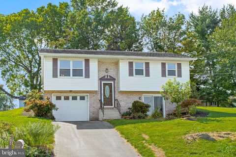 311 LONGFELLOW DRIVE, LANCASTER, PA 17602