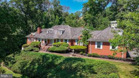 21 SPRINGTON POINTE DRIVE, NEWTOWN SQUARE, PA 19073