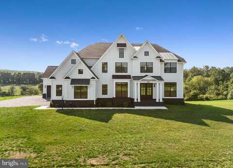 38880 AVERY OAKS LANE, HAMILTON, VA 20158