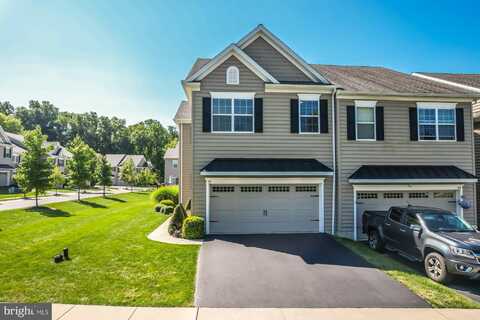 66 NEW VILLAGE GREENE DRIVE, HONEY BROOK, PA 19344