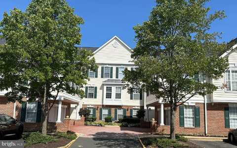 25260 LAKE SHORE SQUARE, CHANTILLY, VA 20152