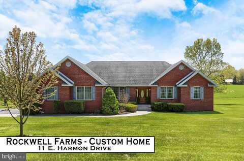 11 E HARMON DRIVE, CARLISLE, PA 17015