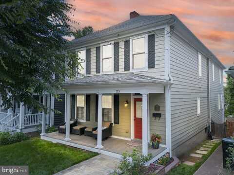 713 LEE AVENUE, FREDERICKSBURG, VA 22401