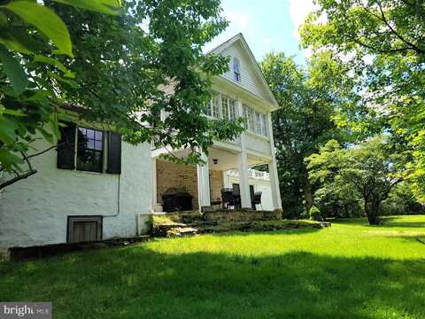 1301 E BUTLER PIKE, AMBLER, PA 19002