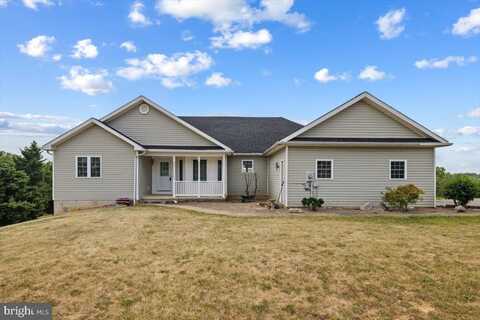 64 PINNACLE DRIVE, BUNKER HILL, WV 25413