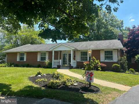 2 ALDHAM COURT, WILMINGTON, DE 19803