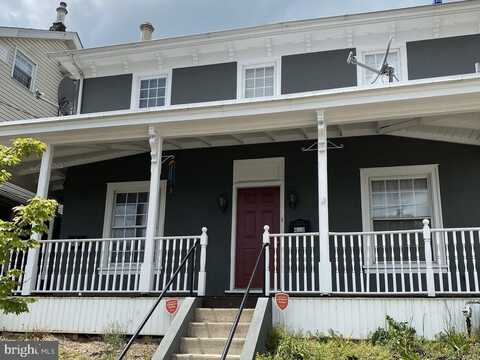 423 MAIN STREET, ROYERSFORD, PA 19468