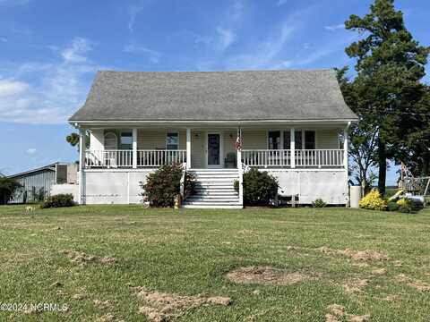 275 Creekside Drive, Swanquarter, NC 27885