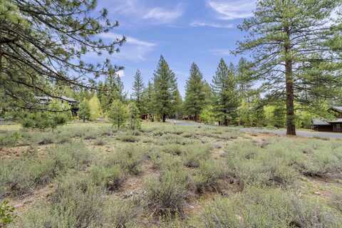 11690 Bottcher Loop, Truckee, CA 96161