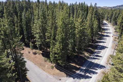 16243 Northwoods Boulevard, Truckee, CA 96161