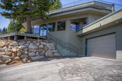 13180 Skislope Way, Truckee, CA 96161