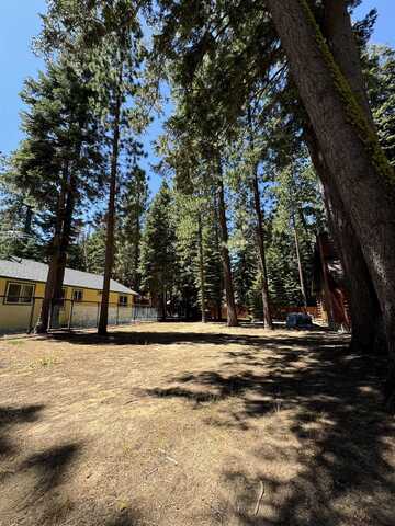 7270 2nd Avenue, Tahoma, CA 96142