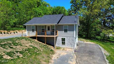 826 Pleasant View Drive, Dandridge, TN 37725