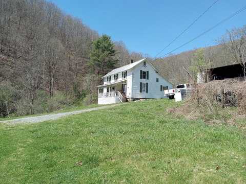 1680 Cougar Lane, Marion, VA 24354