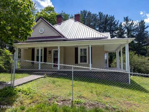 304 Chestnut Street, Appalachia, VA 24216