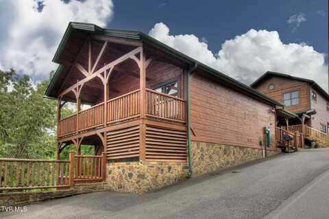 808 Resort Way, Gatlinburg, TN 37738