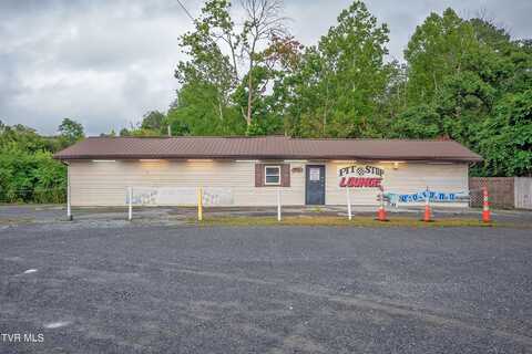 2705 North John B Dennis Highway, Kingsport, TN 37660