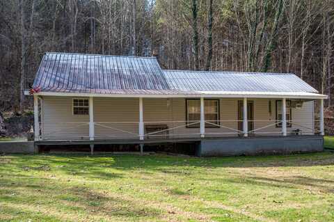 120 Hawknest Drive, Pennington Gap, VA 24277