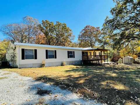 78 Beaver Rd., EVA, TN 38333