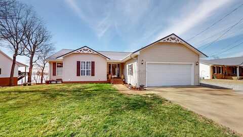 495 Shore Drive, BIG SANDY, TN 38221