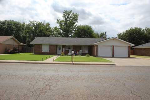 235 Centre, Hereford, TX 79045