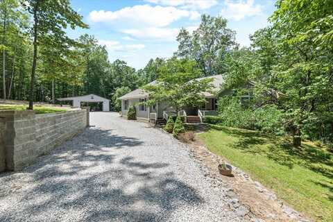 924 Creek Drive, MONTEREY, TN 38574