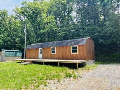 16 Carver Hollow Rd, Pleasant Shade, TN 37145