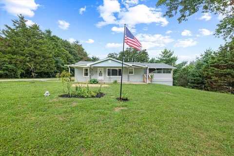 428 Airport Road, LIVINGSTON, TN 38570