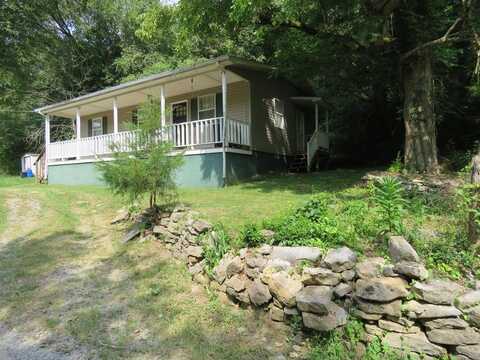 322 W Gipson Ave, GAINESBORO, TN 38562