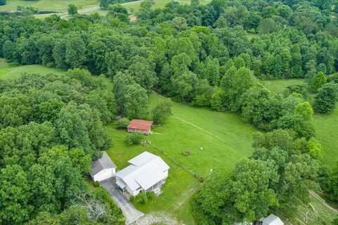 329 W Creston Road, CROSSVILLE, TN 38571