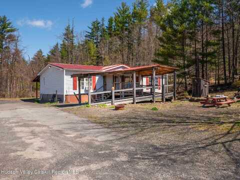 3852 Route 28, Boiceville, NY 12412