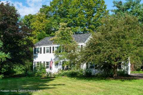 92 Red Maple Road, Shokan, NY 12481