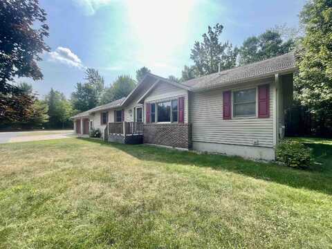 2 Shag Lake, Gwinn, MI 49841