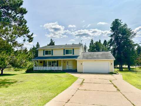 140 N Pyle, Kingsford, MI 49802