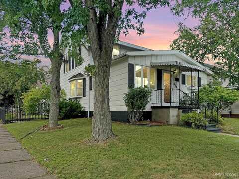 396 Hamilton, Kingsford, MI 49802