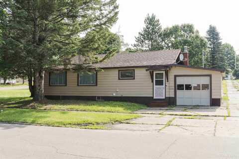 402 Blossom, Iron River, MI 49935