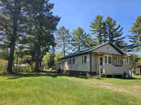 1352 Four Corners, Crystal Falls, MI 49920