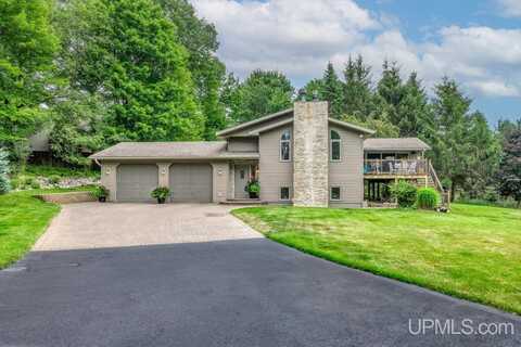 1139 Westwood, Kingsford, MI 49802