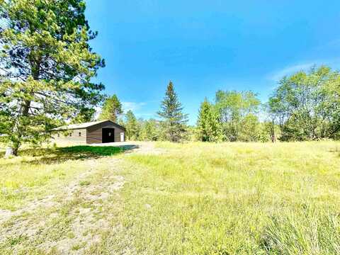 5070 2nd Crossing, Florence T-WI, WI 54121