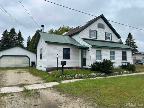 425 Delta, Manistique, MI 49854