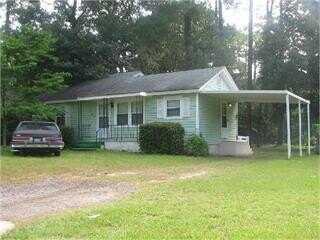 2305 Deborah/E Jane/Clover, Valdosta, GA 31601