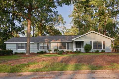 2109 Oakgrove Circle, Valdosta, GA 31602