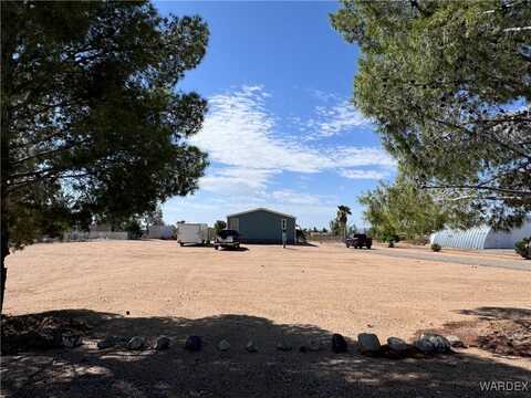 5832 W Crystal Dr Drive, Golden Valley, AZ 86413