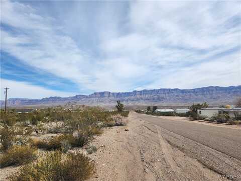 255 E Whitmore Drive, Meadview, AZ 86444