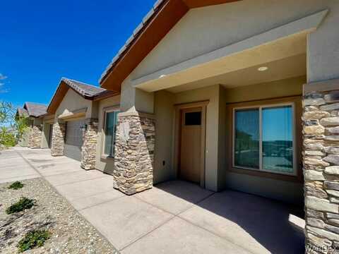 1368 Harker Ct, Bullhead City, AZ 86429