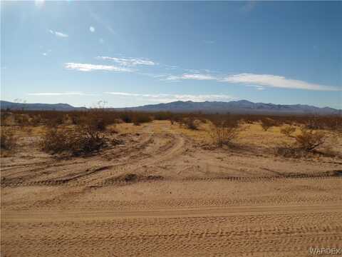 Lot 7c Cisco Kid Road, Yucca, AZ 86438