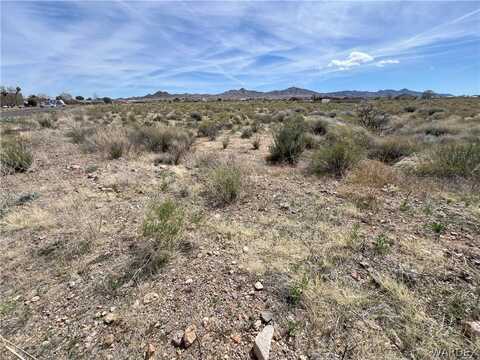 9436 Broken Saddle Drive, Kingman, AZ 86401