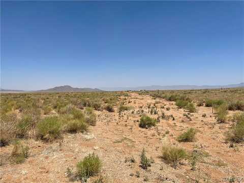 5885 N Webb Drive, Kingman, AZ 86401